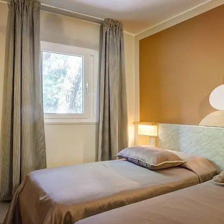 And Apts. In 23708 Tatil Evi